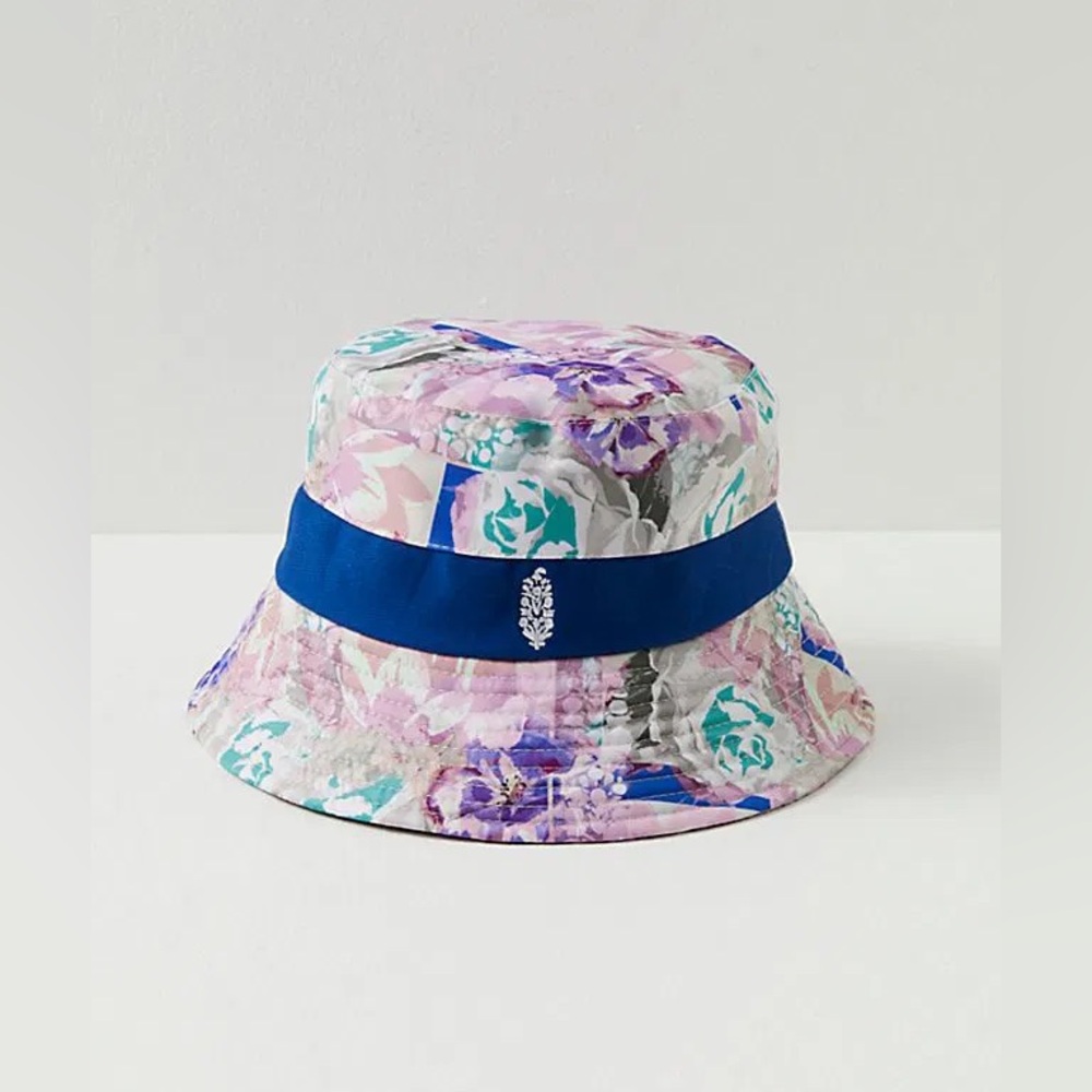 FREE PEOPLE digital blooms bucket hat